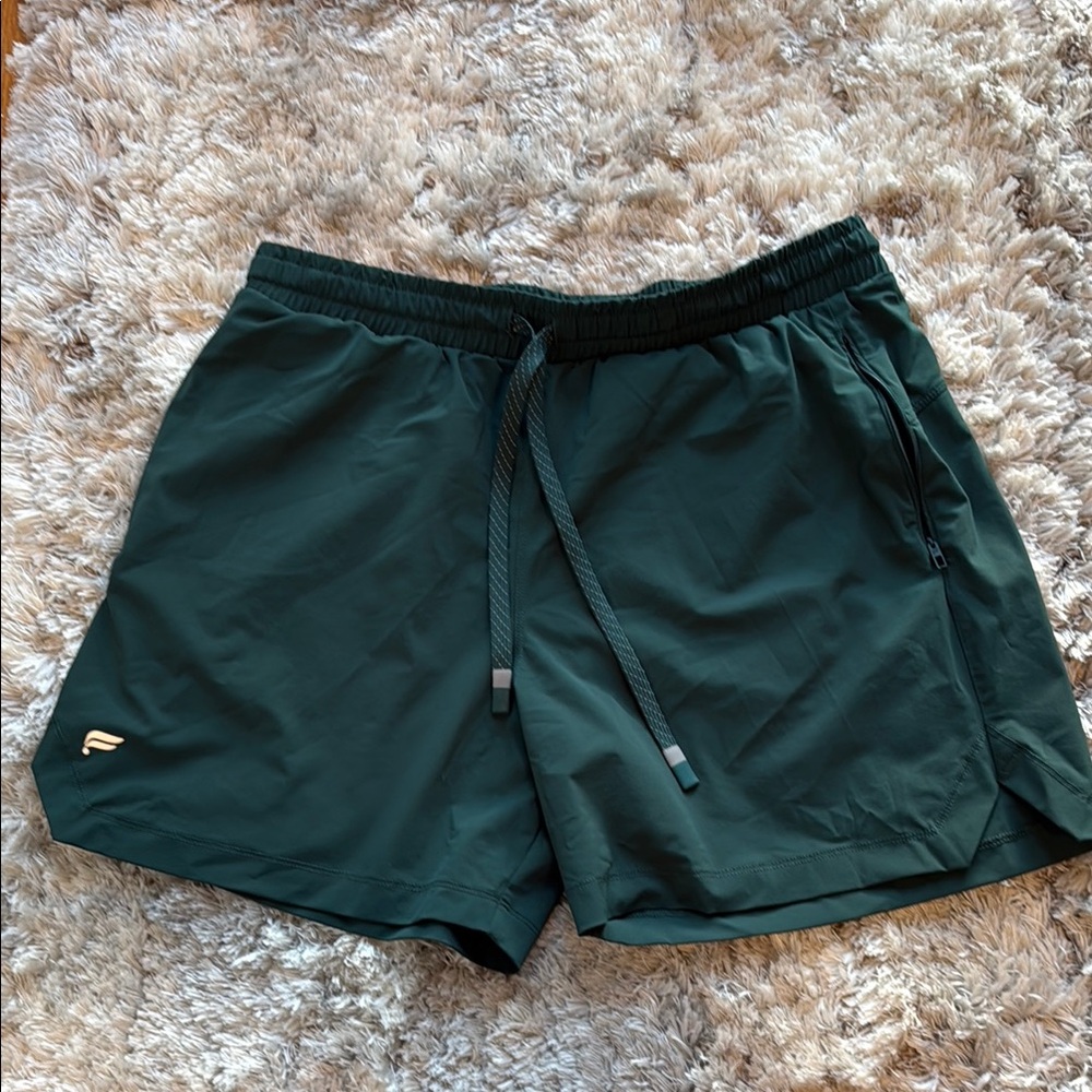 Fabletics Women’s One Athletic Shorts, 5” inseam sz M